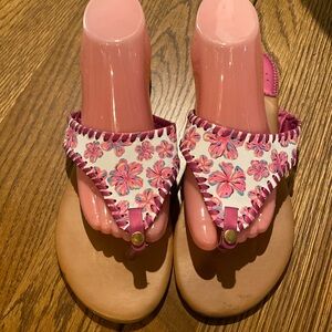 Simply Southern Floral Print Sandals size 9
SAN-8